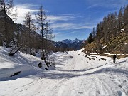 61 Scendiamo baciati dal sole in fronte